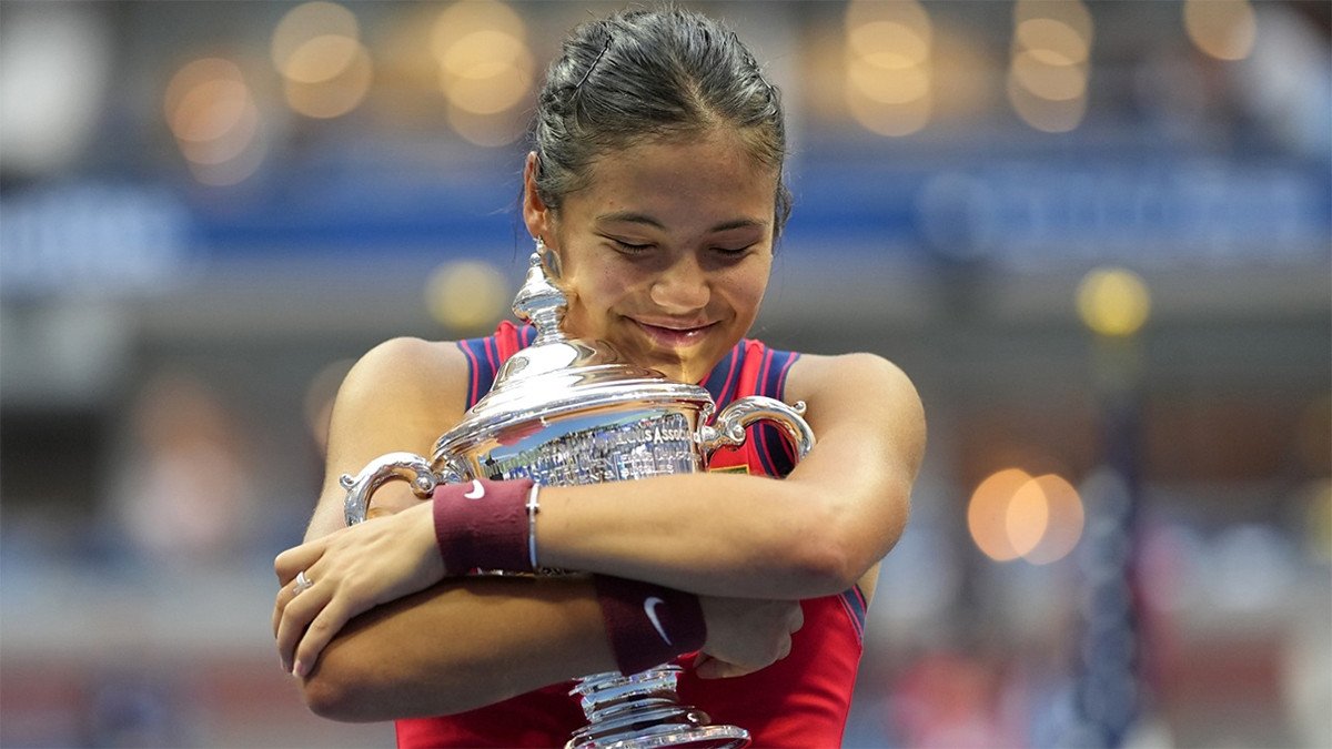 Pejamkan Mata, Lalu Memeluk dengan Hangat Jadi Juara Grand Slam US Open 2021