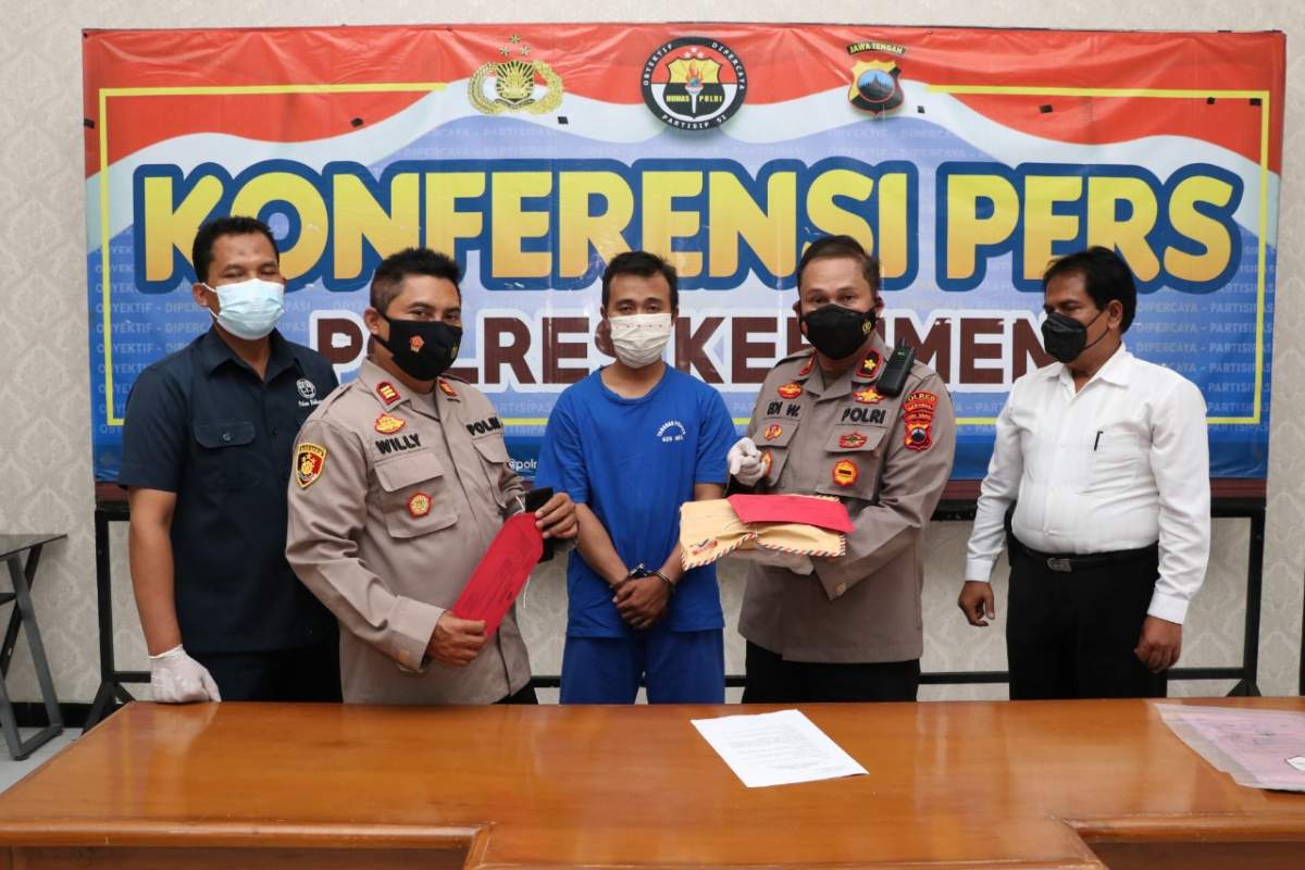 Karyawan Koperasi KSP Tunggal Karya Gombong Tilep Uang Rp 700 Juta