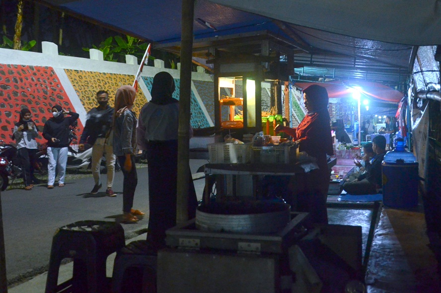 Aturan Jam Malam Kembali Diperketat di Kota Purwokerto, Banyak PKL yang Melanggar
