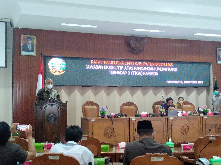 Dua Bulan Untuk Kebut Tiga Raperda
