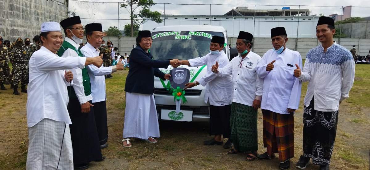 Hari Santri, Lima MWC NU Dapat Kendaraan, Ada Mobil dan Motor