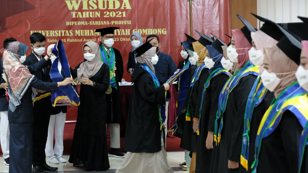 519 Mahasiswa Universitas Muhammadiyah Gombong Diwisuda