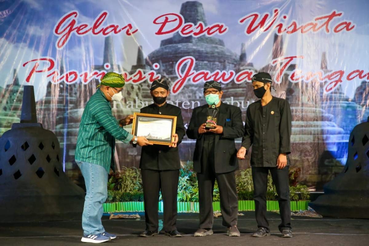 Desa Wisata Cikakak Menjadi yang Terbaik di Jawa Tengah