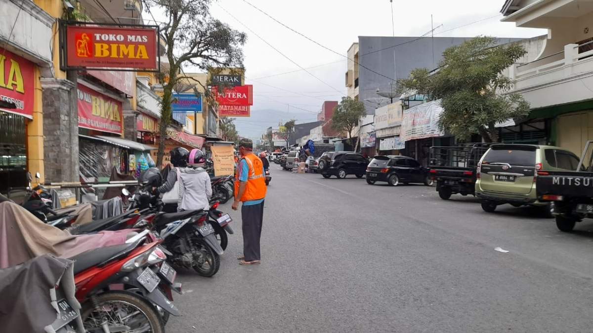 Terapkan E - Parkir, Juru Parkir di Banjarnegara Harus Punya Deposit Minimal