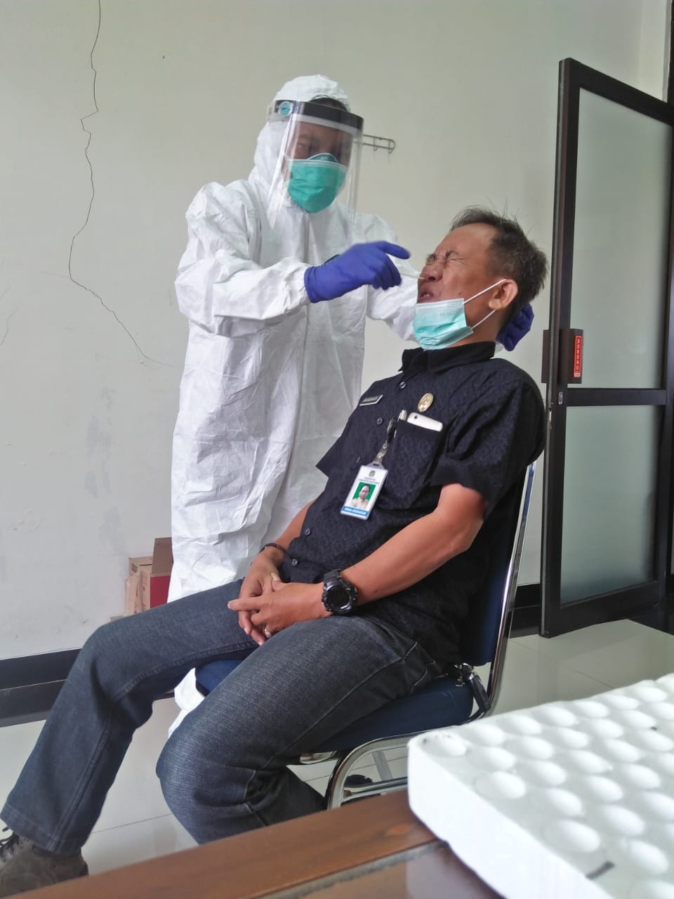 Harus Tes Antigen Acak Pasar dan Sekolah Jadi Prioritas