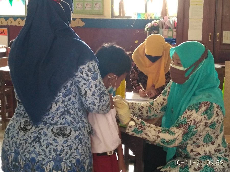 Imunisasi Campak Sempat Molor Tiga Bulan, Kini Sasar 25 Siswa di Banyumas