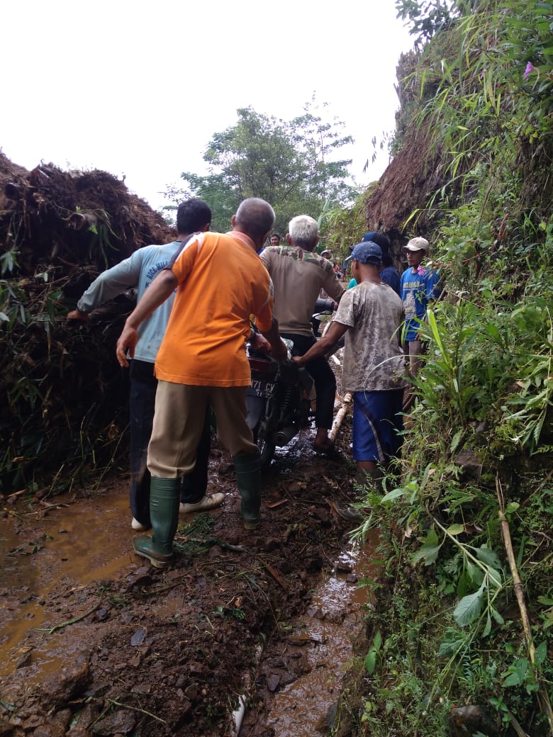 Jalur Banjarnegara - Purbalingga Via Pandanarum Baru Bisa Dilalui Roda Dua