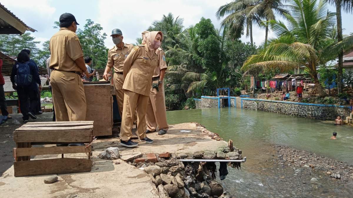 Penanganan Erosi Terkendala Debit Tinggi