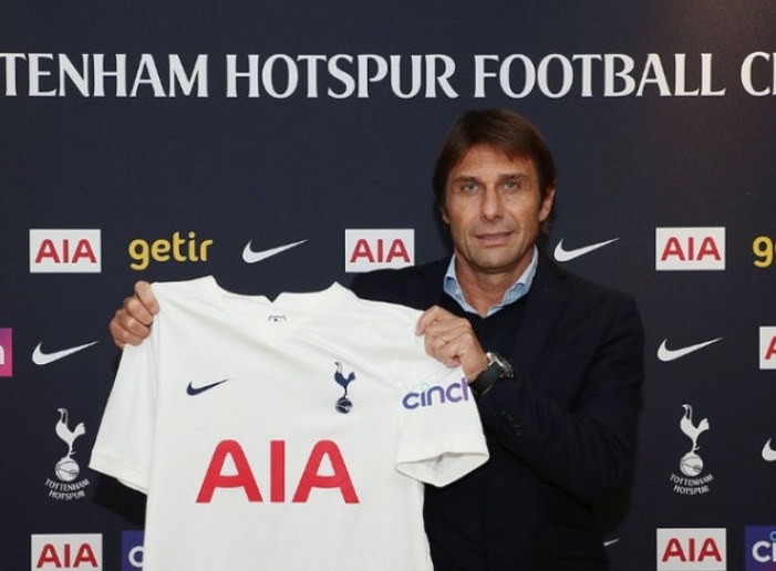 Conte Kembali ke Liga Inggris, Resmi Tukangi Tottenham Hotspur