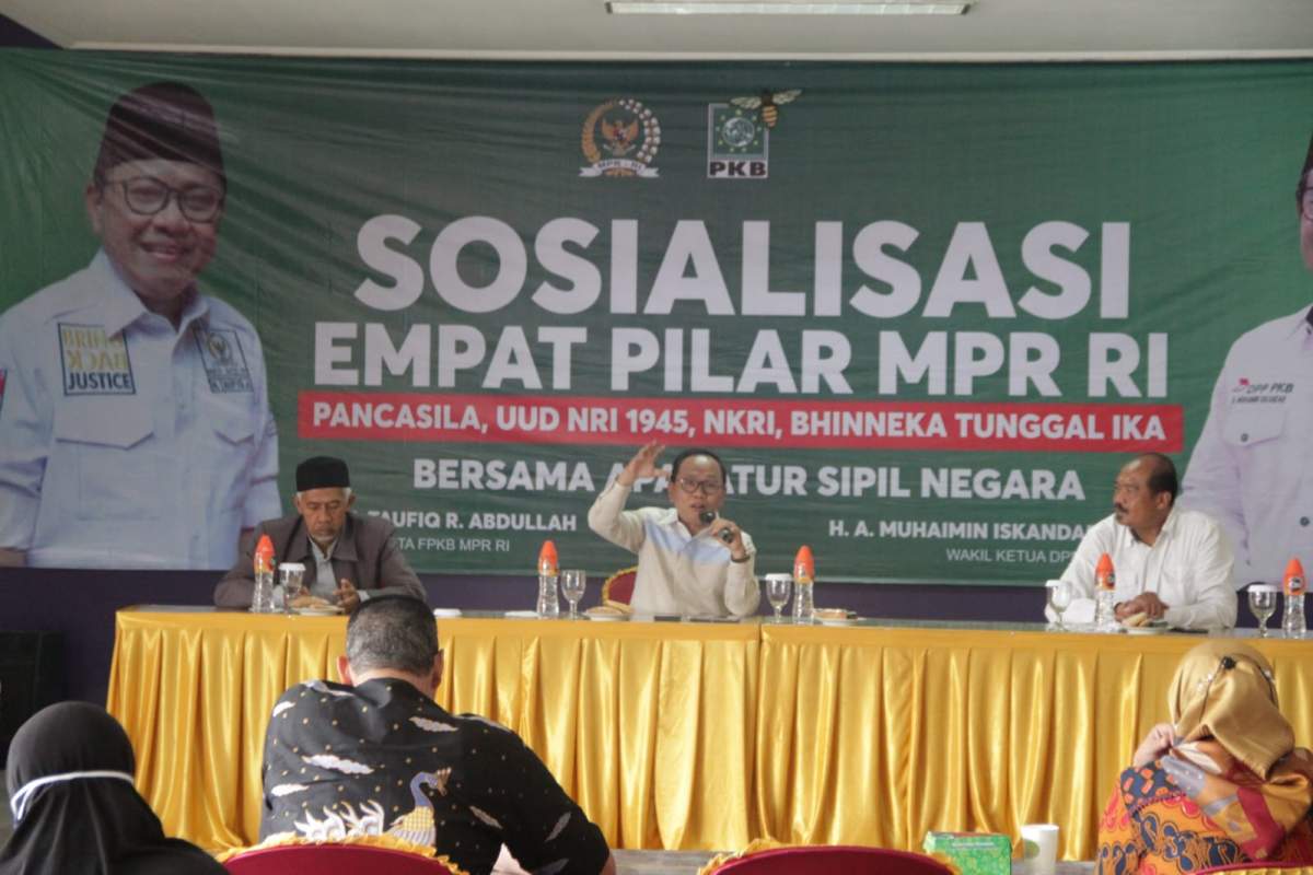 Empat Pilar MPR RI Dikuatkan di Tengah Tantangan Teknologi Informasi ke ASN di Banjarnegara