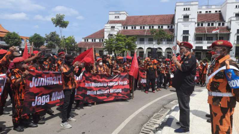 Di Tegal, Ormas Pemuda Pancasila Tuntut Junimart Minta Maaf dan Dipecat