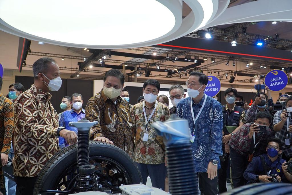 Pemerintah Perkuat Laju Pertumbuhan Ekonomi Melalui Sektor Industri Otomotif