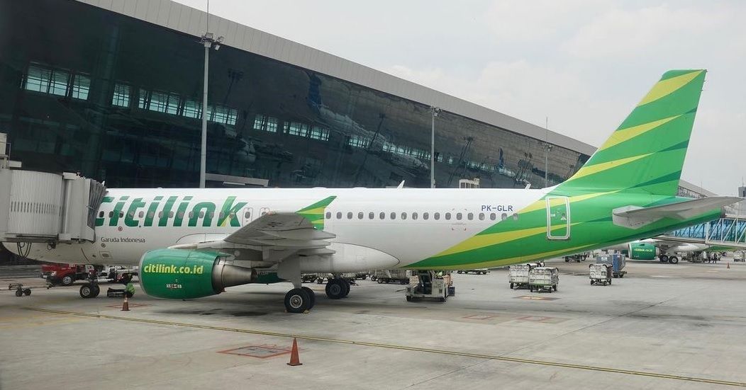 Tidak Tahu Efek Buka Pintu Darurat Pesawat, Kades Nglebak Sudarto Akhirnya Terpaksa Pulang Naik Ojek