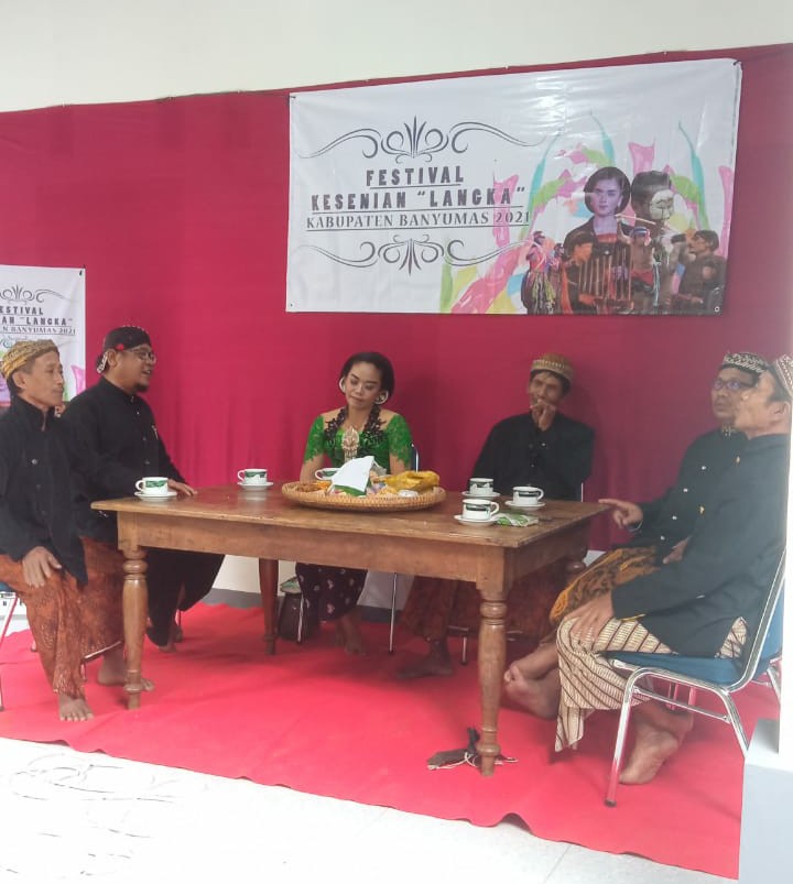Belum Ada Regenerasi Meski Sudah Total,  Kesenian Jemblung Makin Terancam