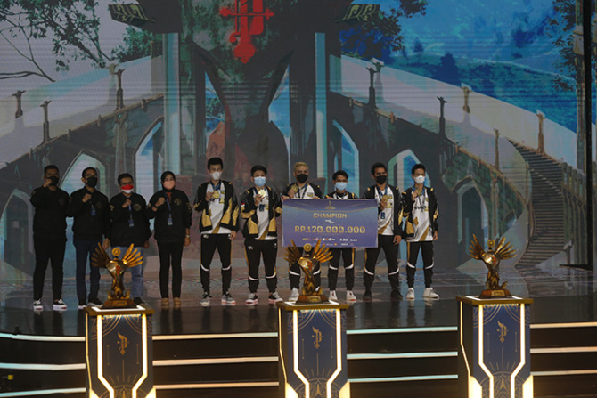 Hasil Akhir di Final Piala Presiden Esports 2021, Penuh Kejutan, Dewa United Borong 2 Gelar Juara