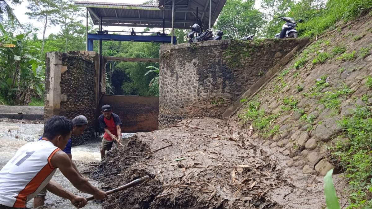 Rawan Mampet, Bendung Sengon Dikuras