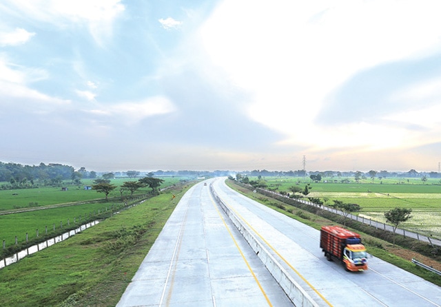 Konsumsi BBM Area Tol Trans Jawa Tertinggi, Selama Periode Nataru