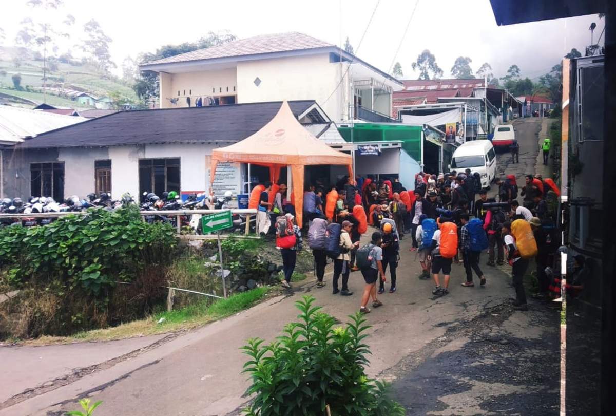 Gunung Slamet Masih Aman Untuk Pendakian