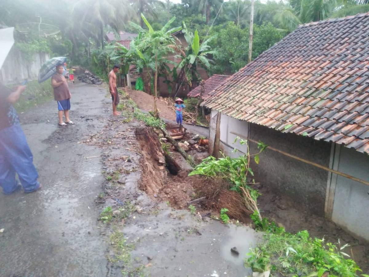 Hujan Deras, Longsor Terjadi di Banyumas Ajibarang, Cilongok dan Purwojati