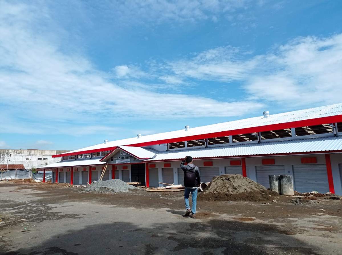 Revitalisasi Selesai, Pemindahan Pedagang Ke Bangunan Baru Pasar Pon Direncanakan 20 Januari