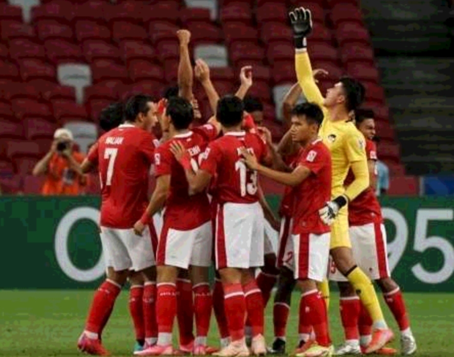 Indonesia 4-2 Singapura: AYO UKIR SEJARAH!