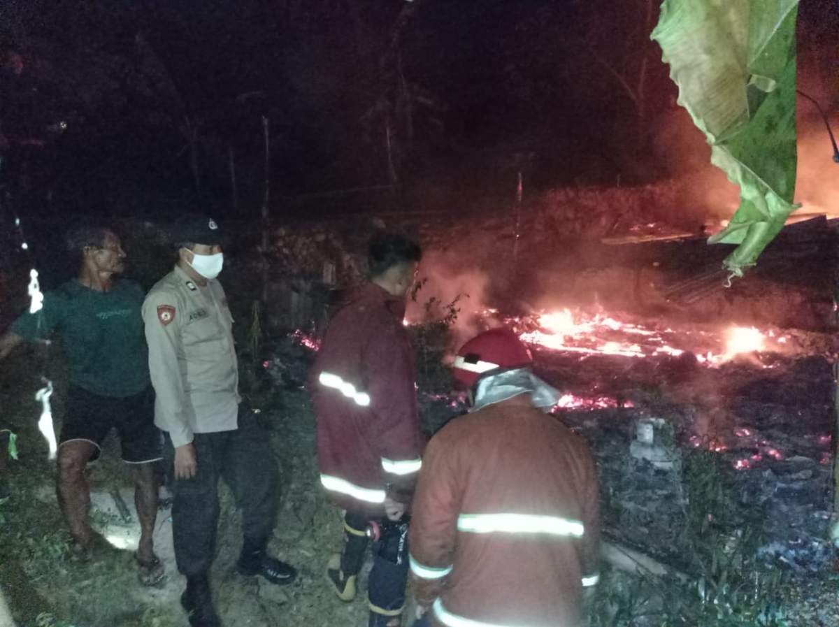 Dua Rumah Ludes Terbakar di Bojongsari, Mei Berhasil Selamatkan Diri Sebelum Rumahnya Ikut Terbakar