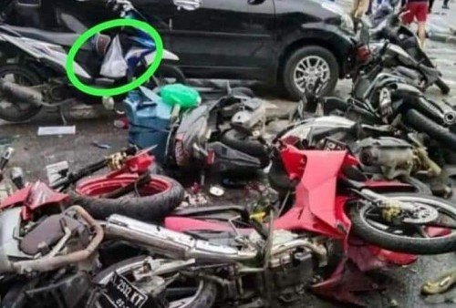 Viral: Suami Istri Lolos dari Maut Tabrakan Truk di Balikpapan Karena Kekuatan Sedekah, Roti Berbagi Masih Utu