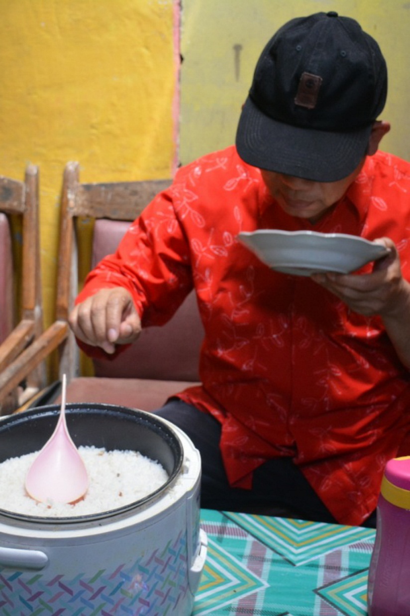 Soal Beras Apek dan Bau, Bupati Husein: Jika E-warung Mengecewakan Masyarakat Bisa Bersatu, Ganti E-warung