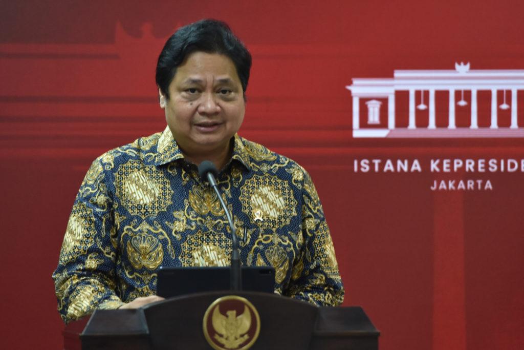 Mengawali 2022, Pemerintah Lanjutkan PPKM, Siapkan Vaksin Booster, dan Optimalkan Karantina PPLN