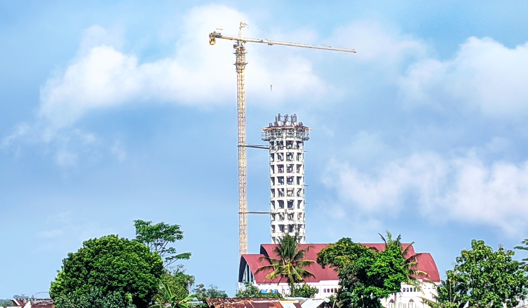 Persiapan Pengecoran Lantai Tiga, Menara Pandang Setinggi 117 Meter Ditarget Selesai Maret Nanti
