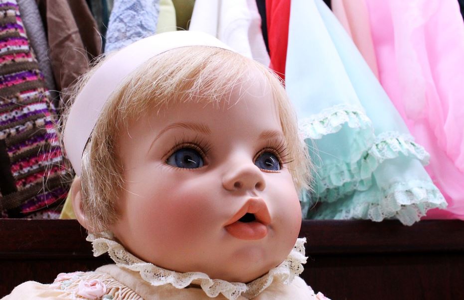 Harus Tahu, Fakta Boneka Arwah atau Spirit Doll yang lagi viral