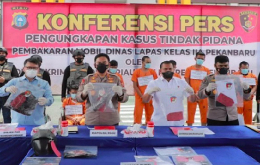 Hape Disita di Lapas, Ekh Malah Jadi Dalang Pembakar Mobil Dinas Lapas, Siap-Siap Dikirim ke Nusakambangan