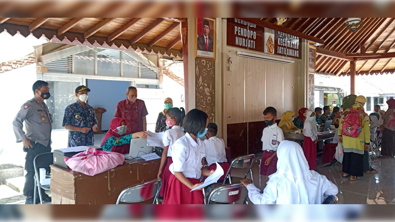 Kecamatan di Banyumas Kebut Vaksinasi untuk Siswa SD