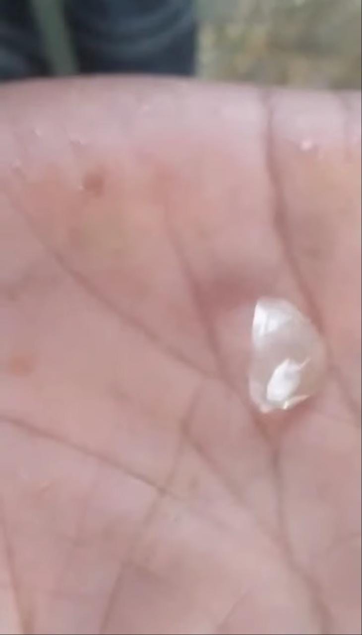 Viral, Fenomena Hujan Es Terjadi di Kecamatan Sumbang Banyumas