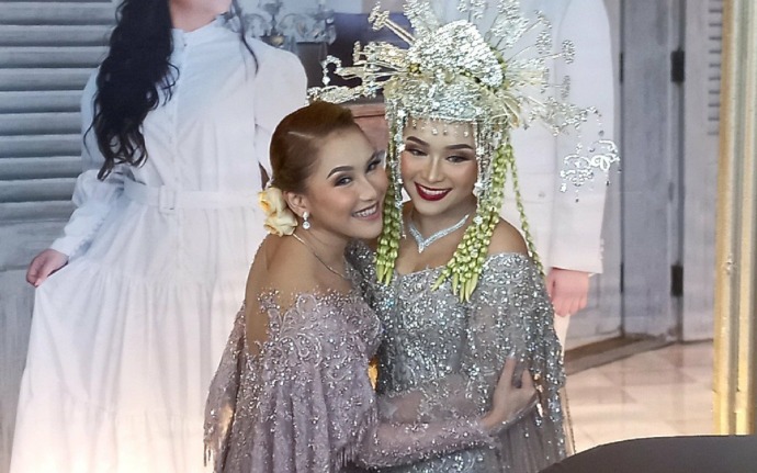 Ayah Ojak, Sultan Depok:  Ayu Ting Ting Biayai Pernikahan Adik Rp5 Miliar