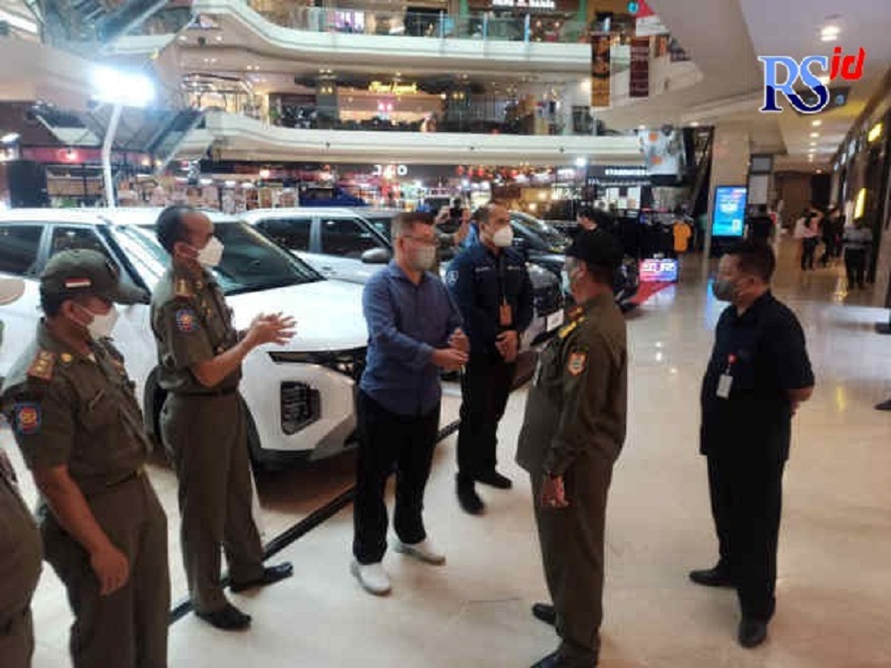 13 Tempat Usaha di Semarang Disegel Gara-gara Tak Gunakan Aplikasi PeduliLindungi