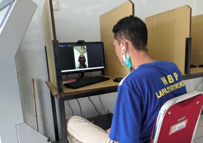 WBP Bisa Lepas Rindu Dengan Video Call
