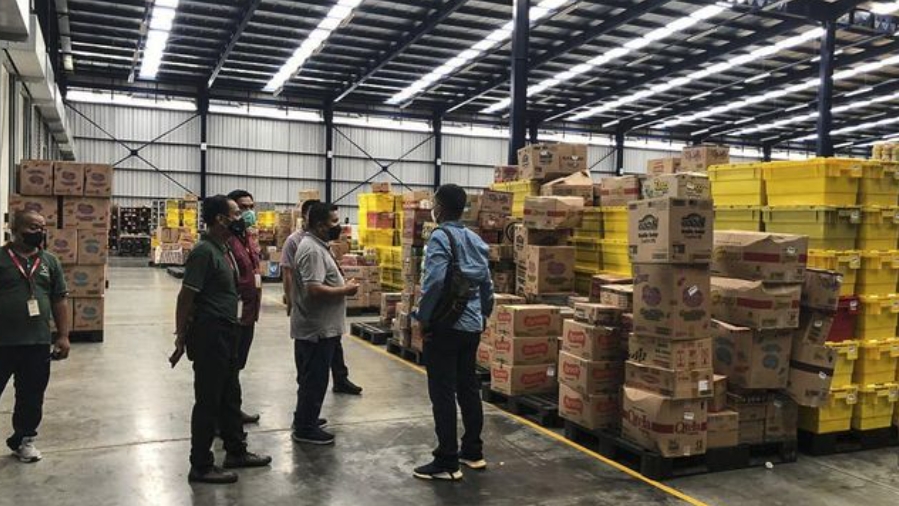 Saat Warga Sulit Cari Minyak Goreng, Polisi Temukan Penimbun 1,1 Juta Kg Migor