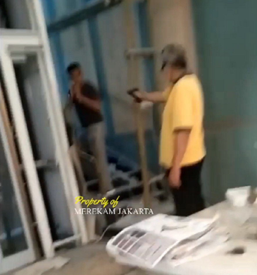 Gegara Berisik, Pria Todong Pistol Kuli Bangunan, Katanya Sudah Ditangkap Polisi