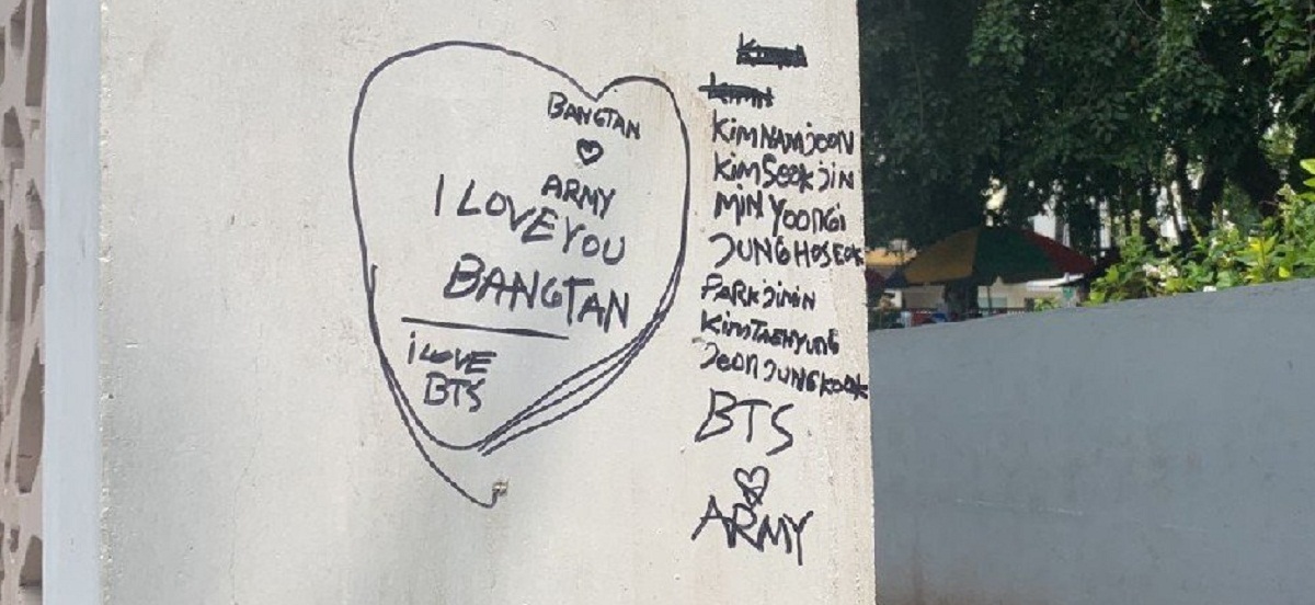 Viral Vandalisme di Alun-alun Kota Bekasi, Jadi Ingat yang di Alun-alun Purwokerto, HBD Vita