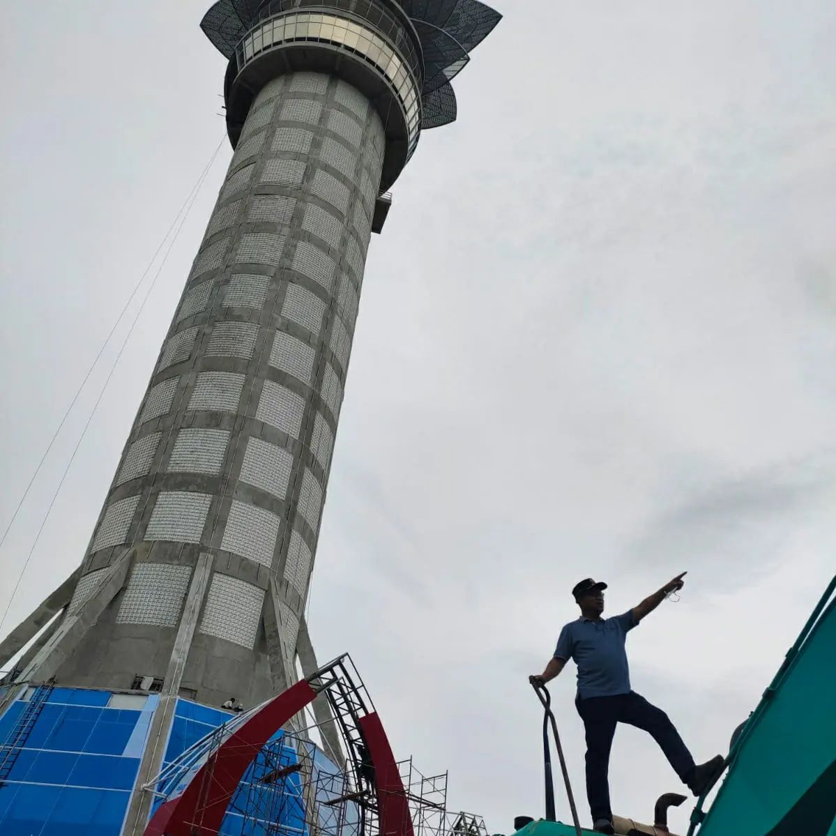 Menara Pandang Purwokerto Nyaris Rampung, Bupati Husein Minta Masyarakat Usul Nama di Facebooknya