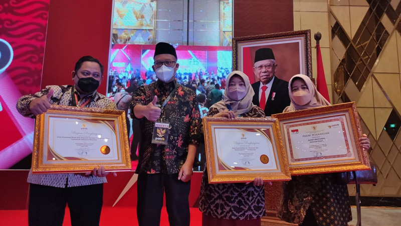 Pelayanan di Banyumas Dinilai Prima, Husein Raih Penghargaan dari Kemenpan RB