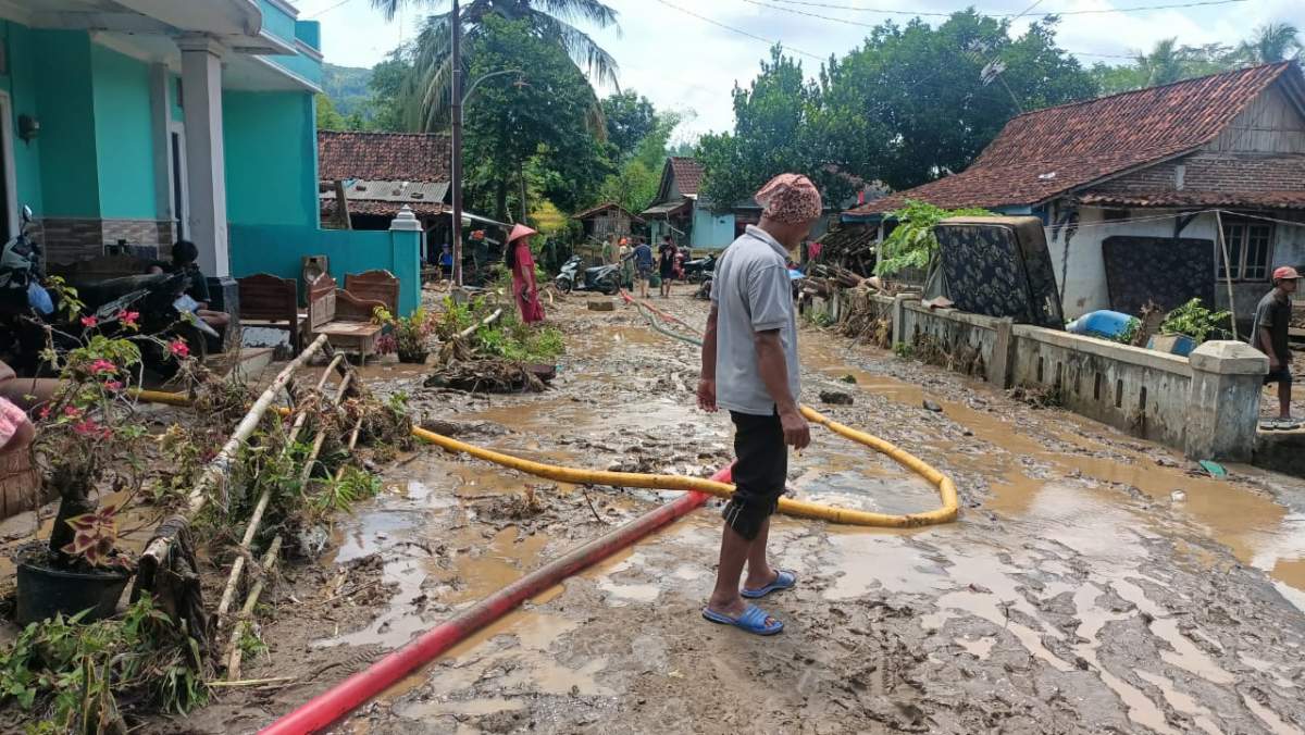 Total 72 Rumah Rusak dan 1 Jembatan Putus, Akibat Banjir Bandang di Wangon