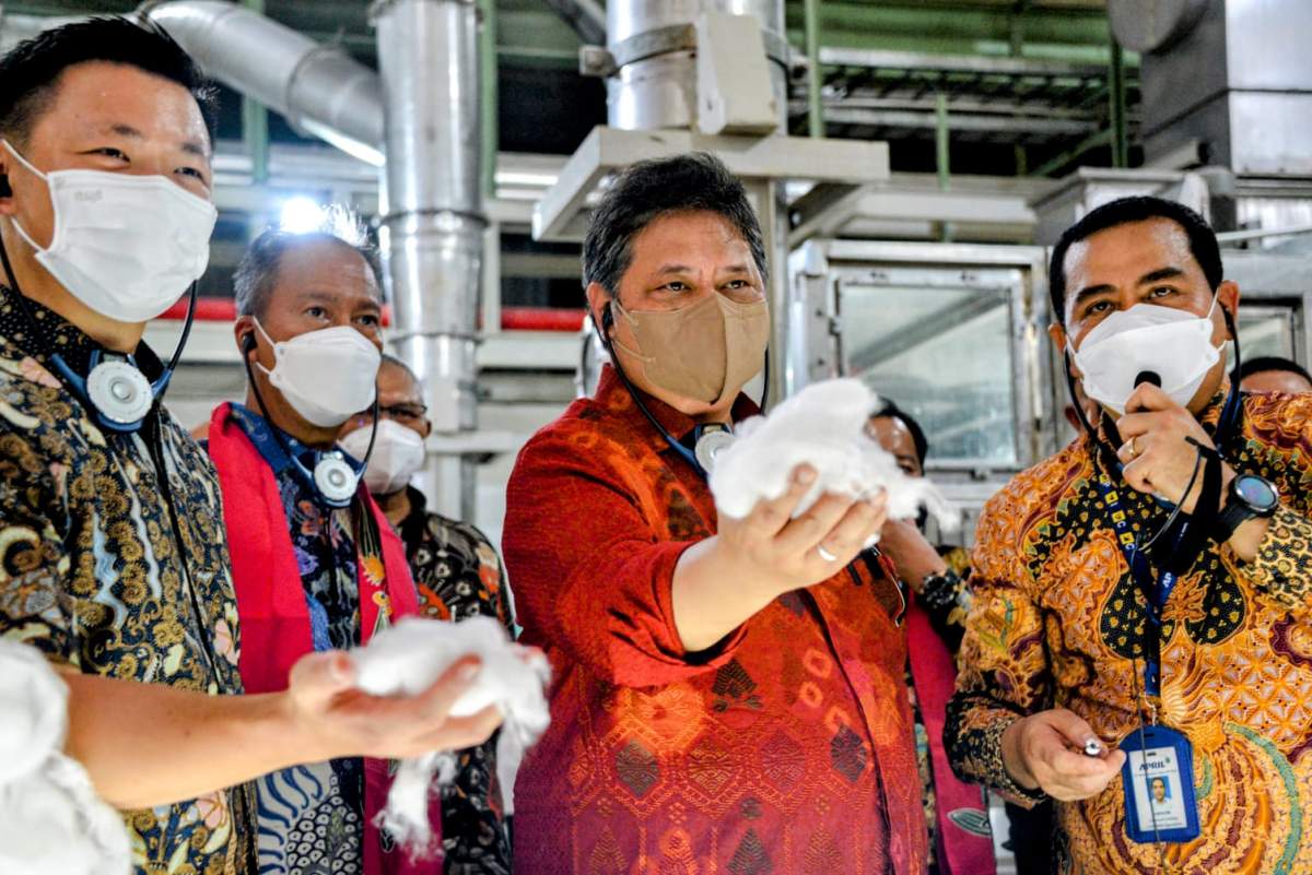 Airlangga: Industri Pulp and Paper Terus Alami Peningkatan Utilitas