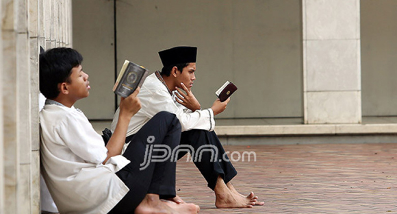 Buka Suara, Ini Pernyataan Terbaru Saifuddin Ibrahim Soal Minta 300 Ayat Al-Qur'an Dihapus