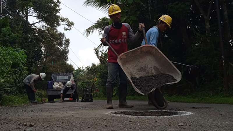 Perbaikan Ruas Kemranjen - Tanggeran Dilanjutkan