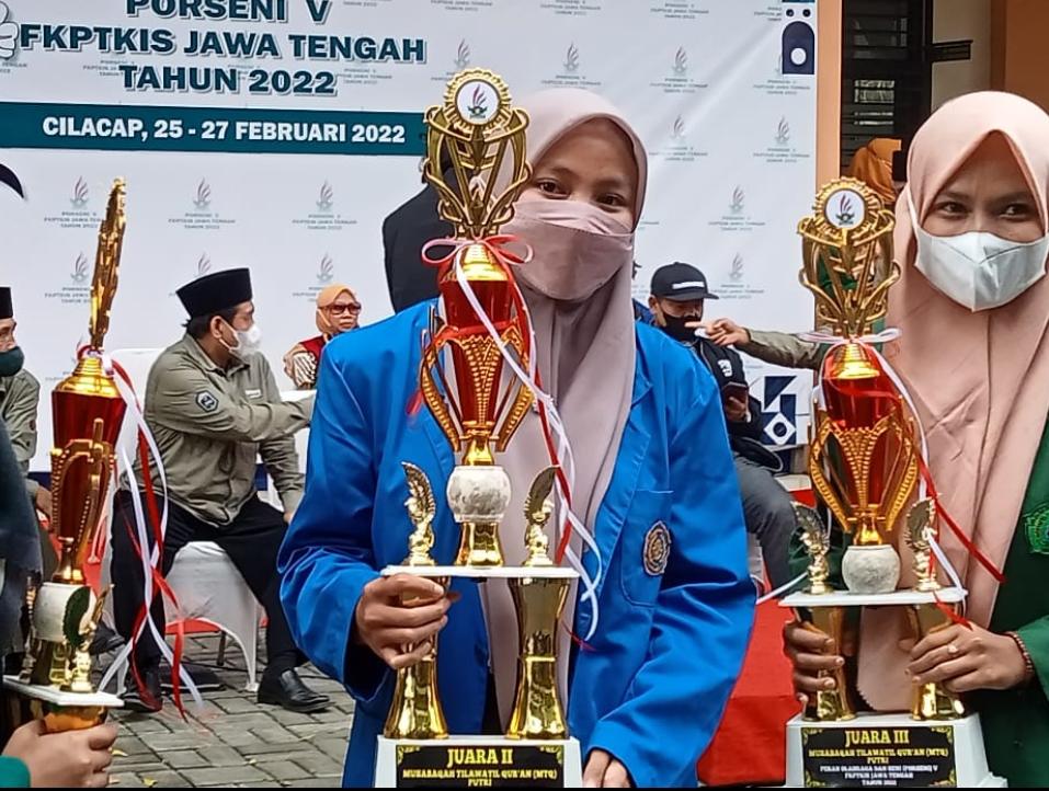 FAI UMP Kembali Juara Musabaqoh Tilawatil Qur’an Porseni V FKPTKIS