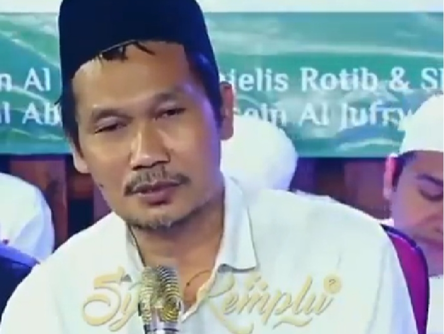 Nikah Beda Agama, Simak Penjelasan  Gus Baha: Tidak Ada Dalil yang Membolehkan