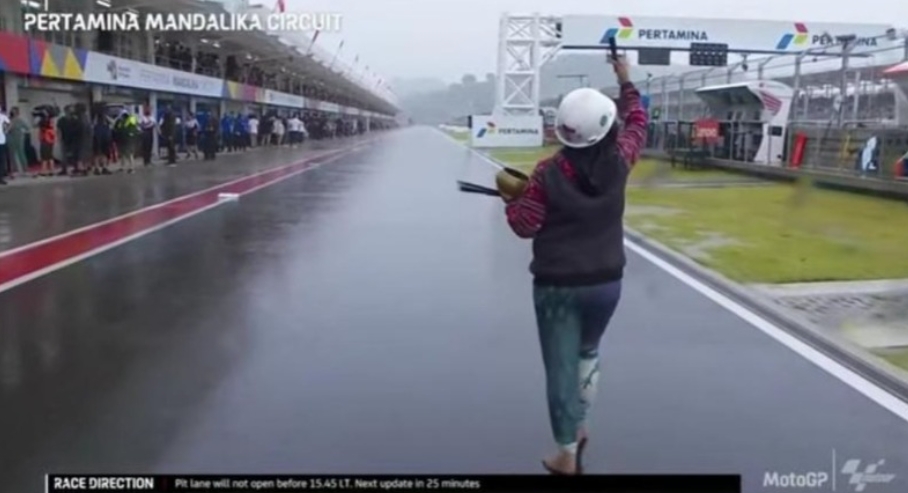 BMKG Komentari Pawang Hujan Mbak Rara di Sirkuit Mandalika, Sebut Durasi Waktunya Sudah Selesai