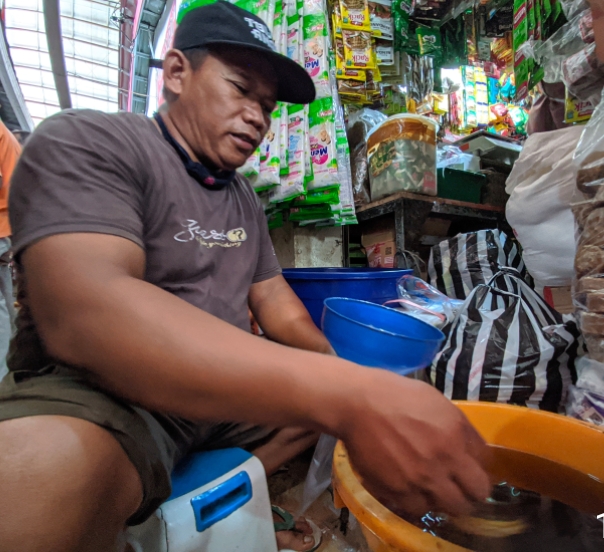 Minyak Goreng Curah Langka di Purwokerto, Ada yang Jual Rp18 Ribu, Harga Bakwan Kini Jadi Naik